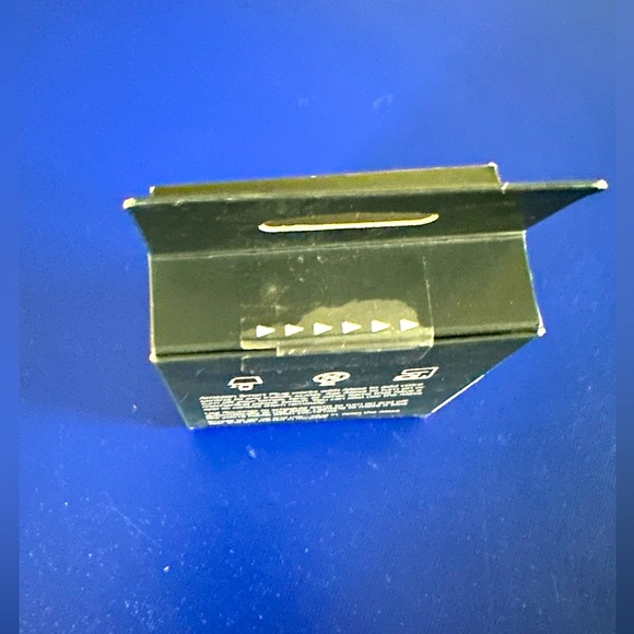 Amazon Smart Plug - Picture 3 of 4